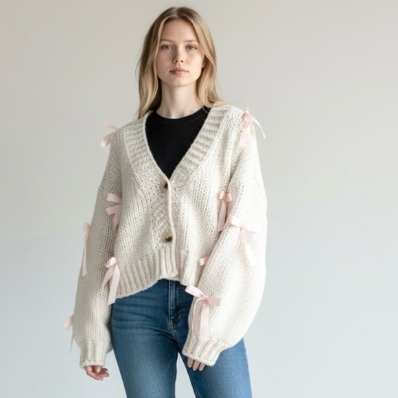 Debut Chunky Knit Ribbon Bow Cardigan – Cream, S/M - Picture 3 of 4